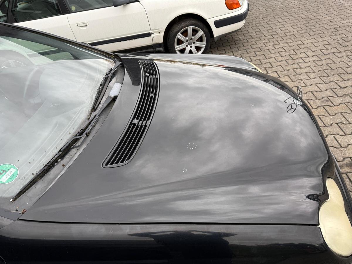 Mercedes C Klasse W203 original Motorhaube 040 schwarz BJ04 Mercedes C Klasse W203 original Motorhaube 040 schwarz BJ04